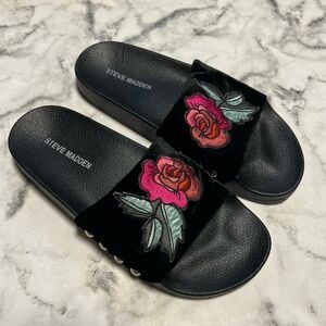 Steve Madden Slides